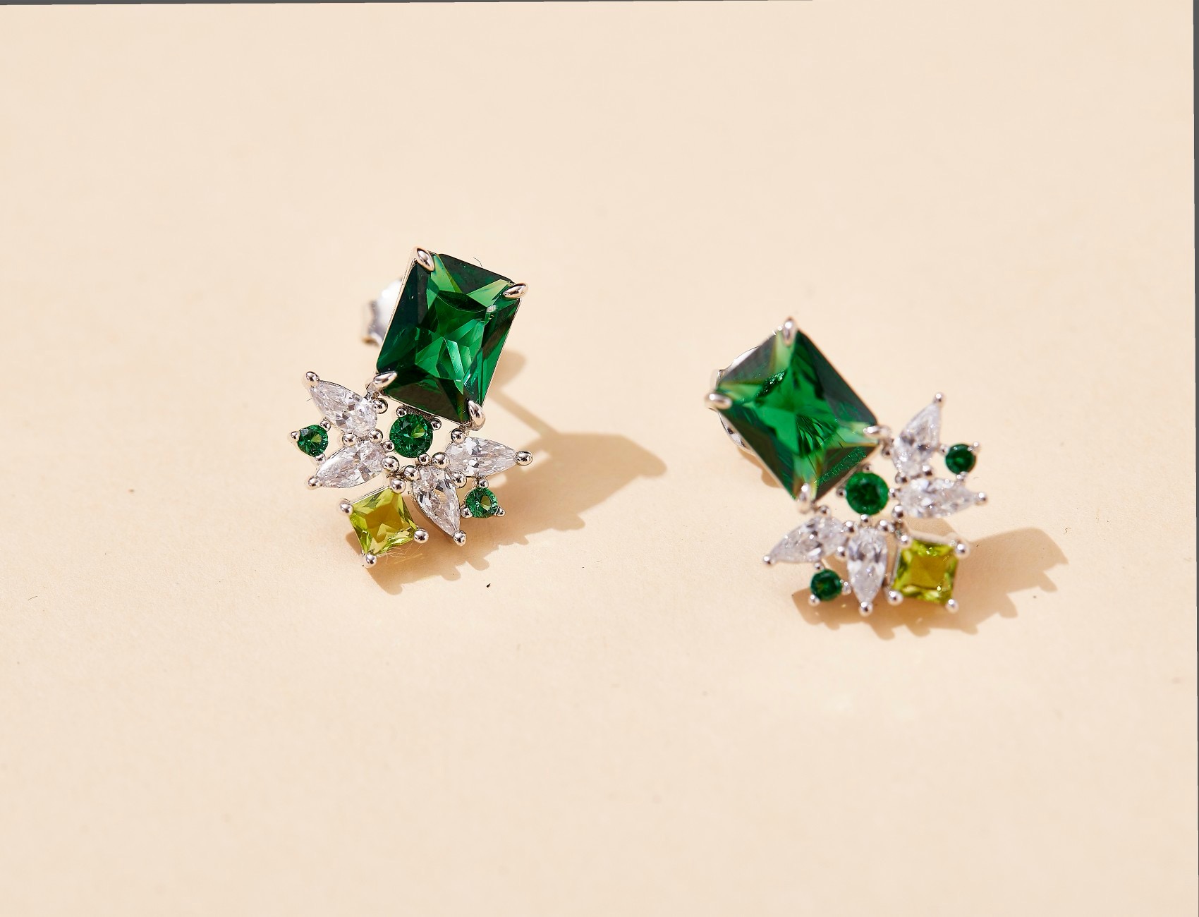 BVLGARI NECKLACE &Earrings&RING CE13710