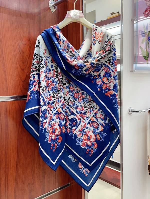 Gucci Scarf GUC00391 Gucci Scarf GUC00391