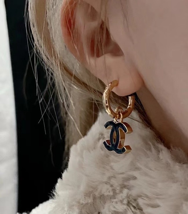 Chanel Earrings CE15674