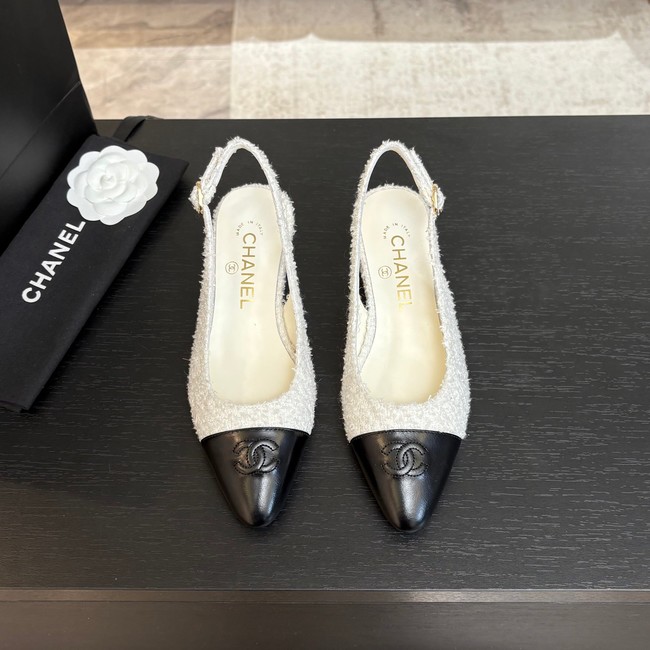 Chanel WOMENS SANDAL 55865-3