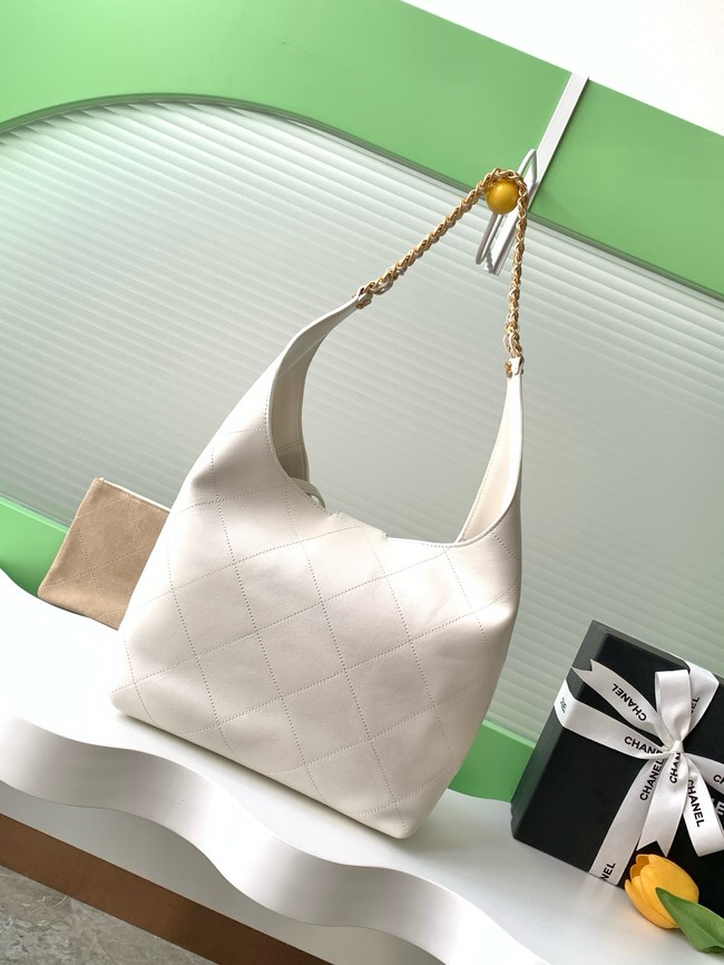 Chanel HOBO HANDBAG AS5425 white