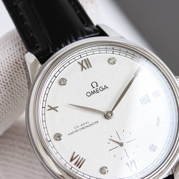 Omega Watch OMW00874