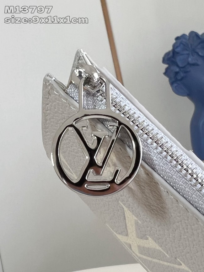 Louis Vuitton Lisa Wallet M13797 Brume & Quartz