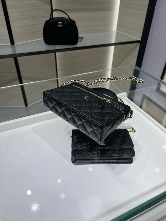 Chanel CLUTCH WITH CHAIN AP4385 black