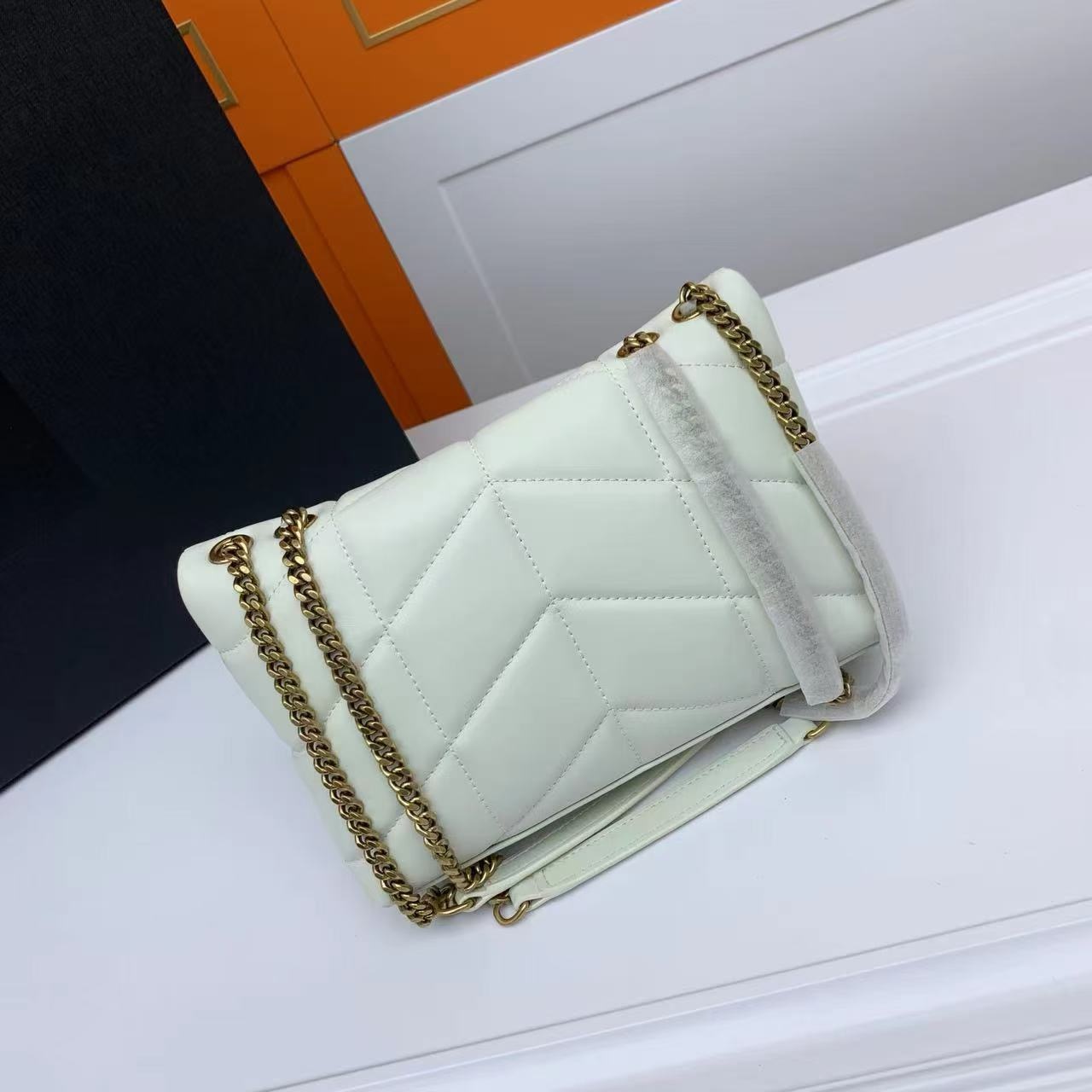 SAINT LAURENT TOY PUFFER IN LAMBSKIN 759337 BLANC VINTAGE