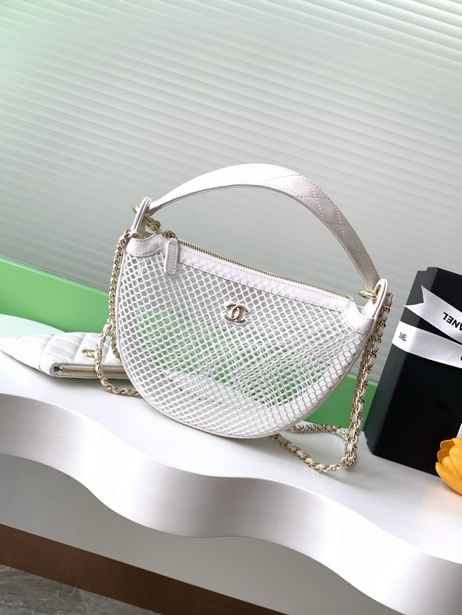 Chanel Chain handbag AP4573 white