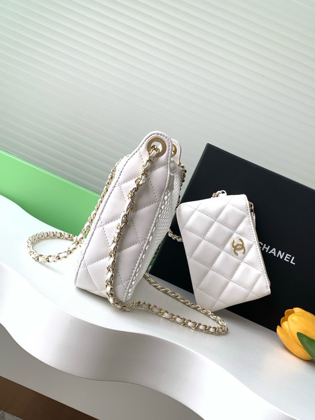 Chanel Chain handbag AP4575 white