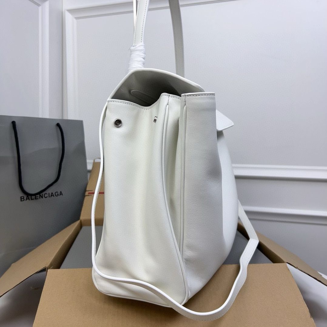Balenciaga Rodeo Handbag Large smooth calfskin 795459 White Balenciaga Rodeo Handbag Large smooth calfskin 795459 White