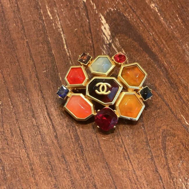 Chanel brooch CE16706
