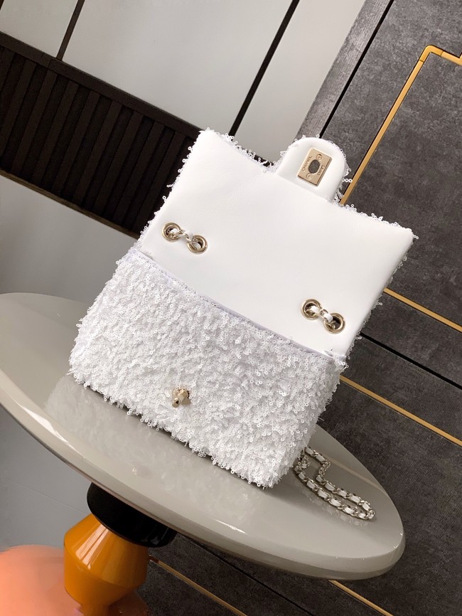 Chanel FLAP BAG AS4561 white