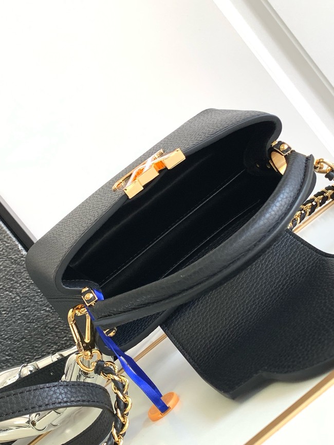 Louis Vuitton Capucines Mini  M23082 black