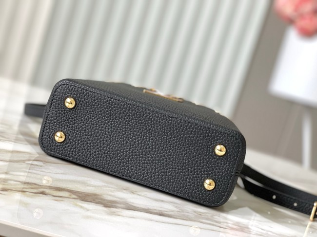 Louis Vuitton Capucines Mini M11342 black&white