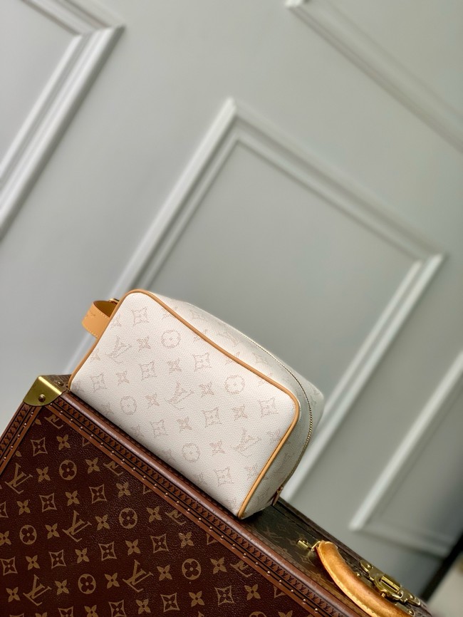Louis Vuitton Locker Dopp Kit M14839 white
