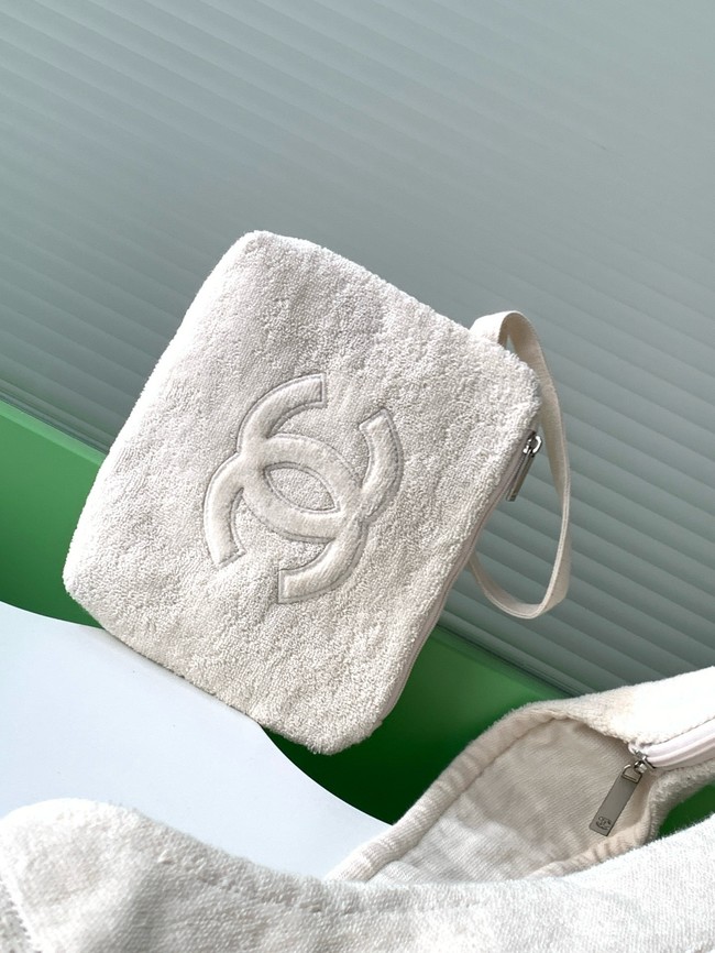 CHANEL Shopping Bag A7566 white