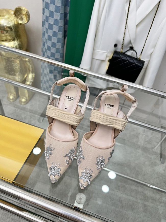 Fendi WOMENS SANDAL 44966-11