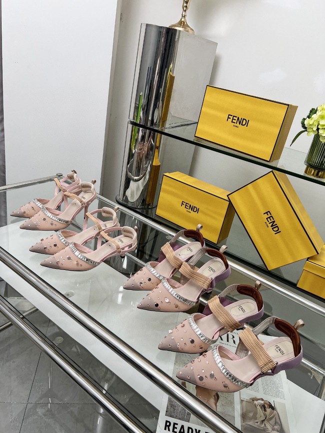 Fendi WOMENS SANDAL 44966-13