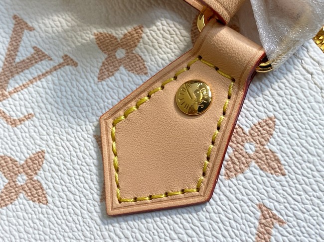 Louis Vuitton Monogram Canvas M14939 white