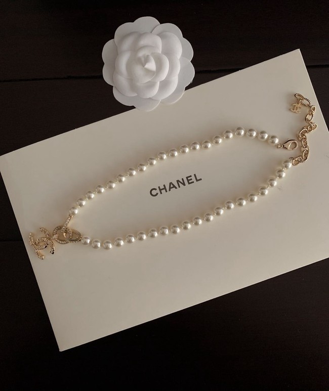 Chanel necklace CE17010
