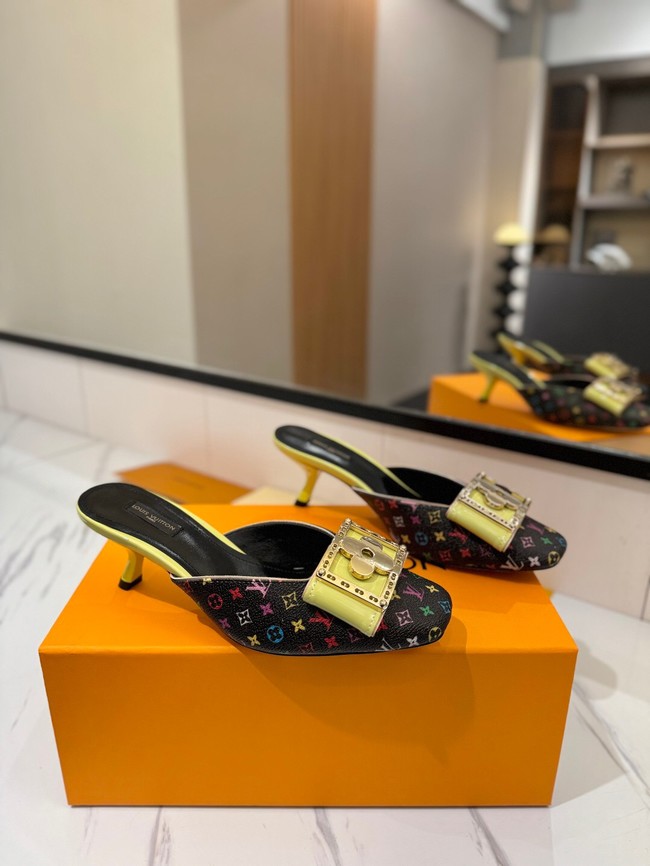Louis Vuitton Slippers 45001-4