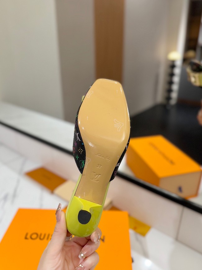 Louis Vuitton Slippers 45001-4