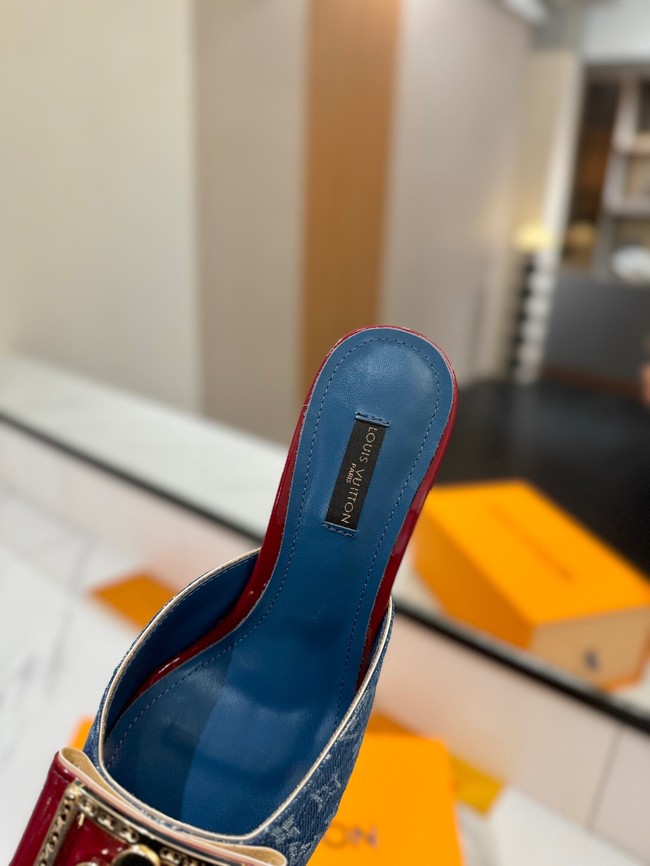 Louis Vuitton Slippers 45001-5
