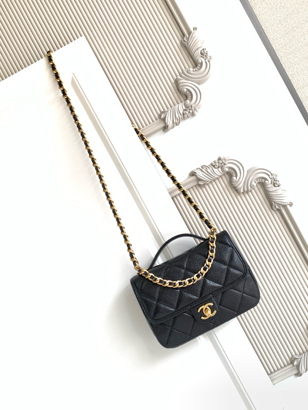 CHANEL Mini Flap Bag AP5147 black