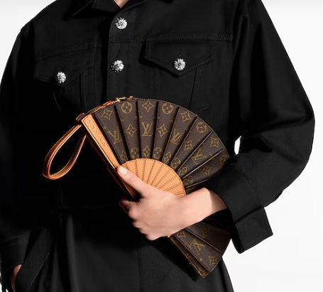 Louis Vuitton LV Fan M14804 brown