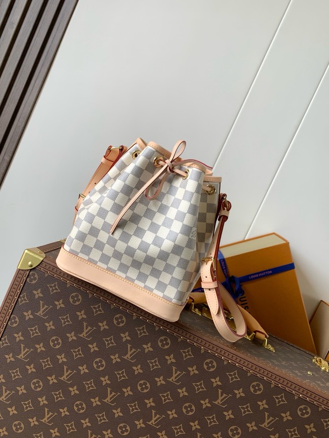 Louis Vuitton Noe BB N40594 white