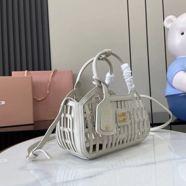 MIUMIU Leather basket 5BA294 white