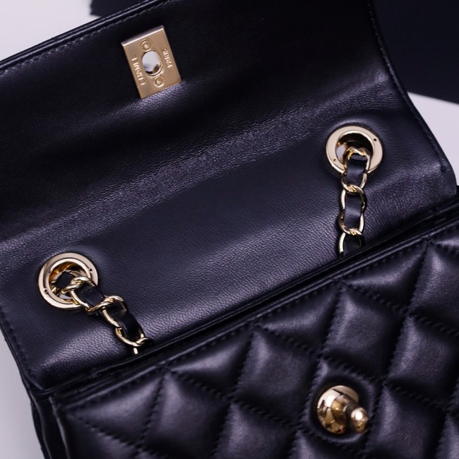 CHANEL mini Flap Bag With Top Handle 4654-2