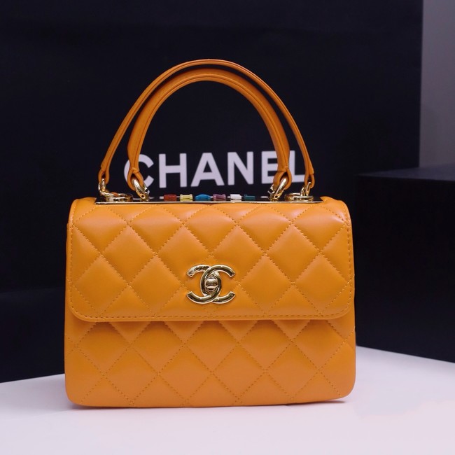 CHANEL mini Flap Bag With Top Handle 4654-9