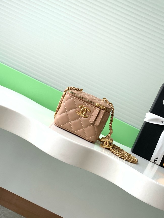 CHANEL Lambskin Small Vanity with Chain AP3941 Light tan