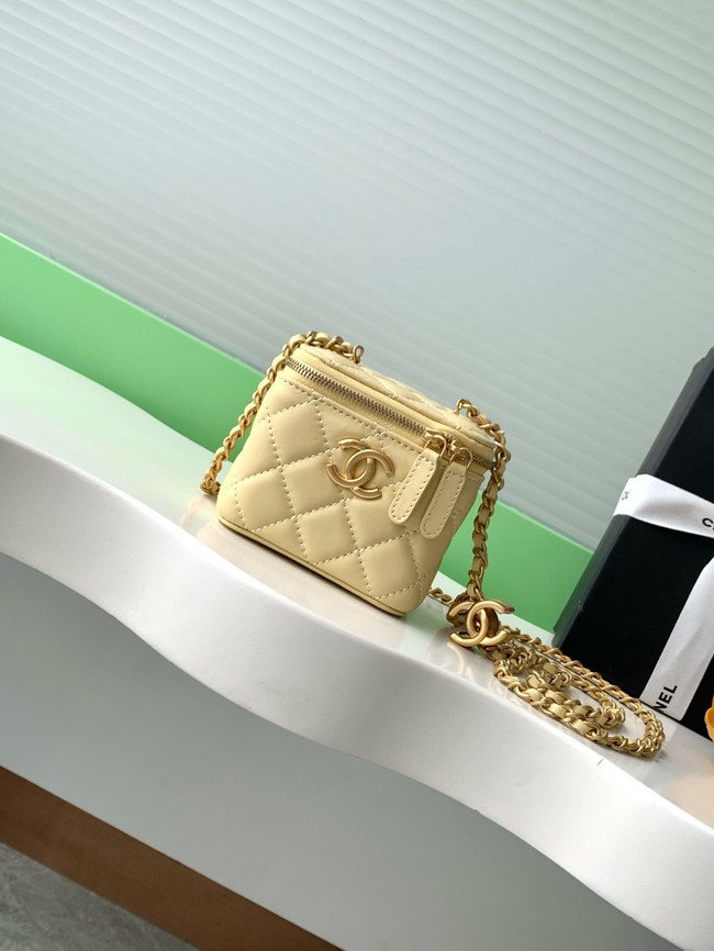 CHANEL Lambskin Small Vanity with Chain AP3941 yellow