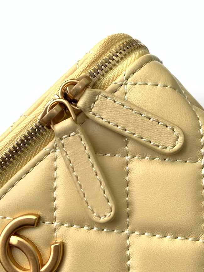 CHANEL Lambskin Vanity with Chain AP3940 yellow