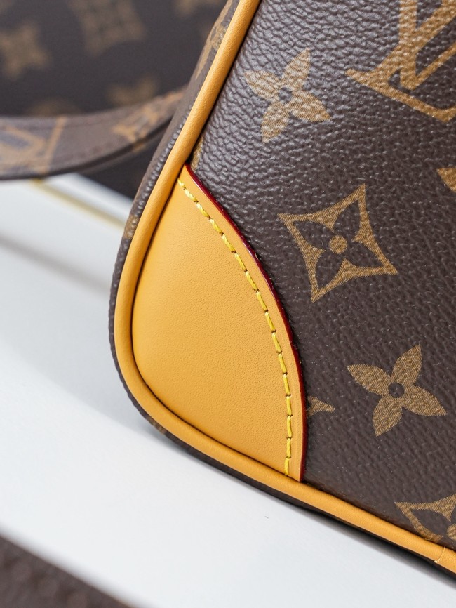 Louis Vuitton Nil M45236