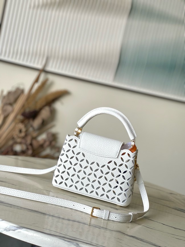 Louis Vuitton Capucines Mini M25497 Lily White