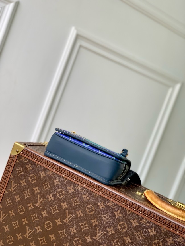 Louis Vuitton NEW Bosphore Wearable Wallet M15173