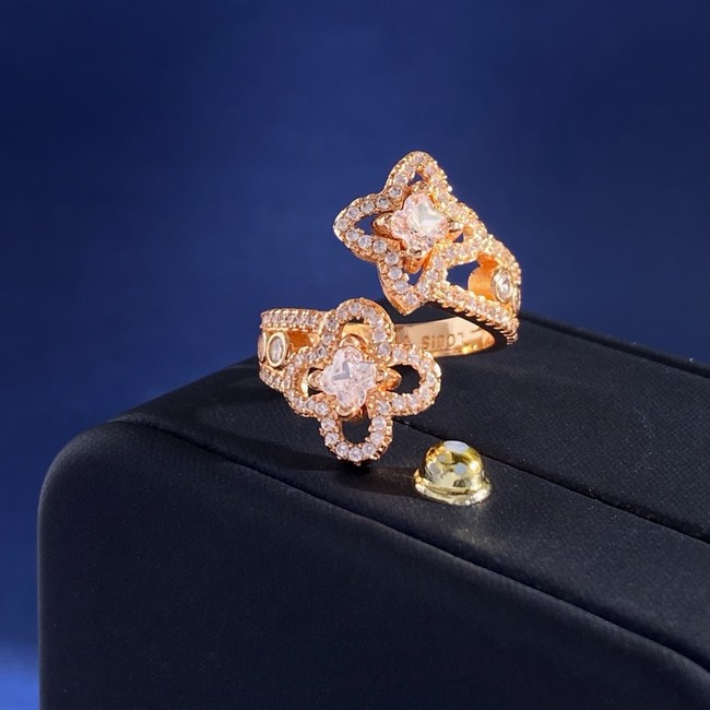Louis Vuitton ring CE81100