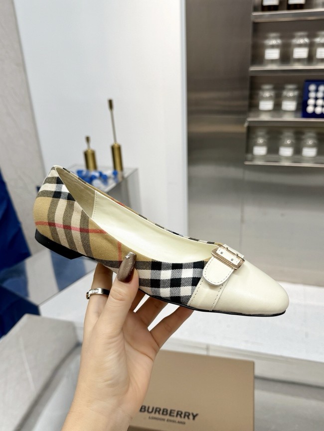 BurBerry Shoes 45068-3