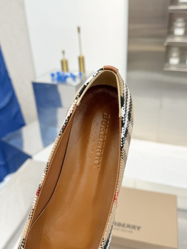BurBerry Shoes 45068-6