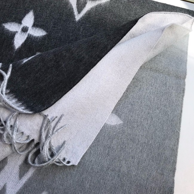 Louis Vuitton Reykjavik Scarf M90897-1