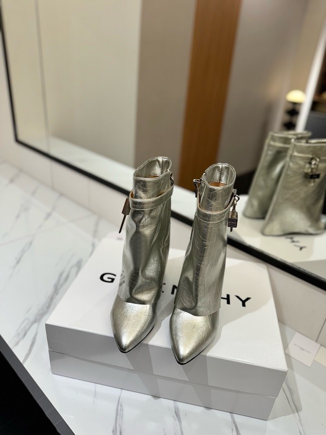Givenchy Ankle boots high 8.5CM 45072-3