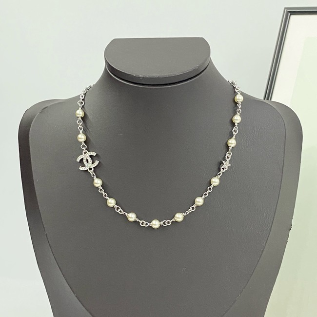 Chanel necklace CE81560