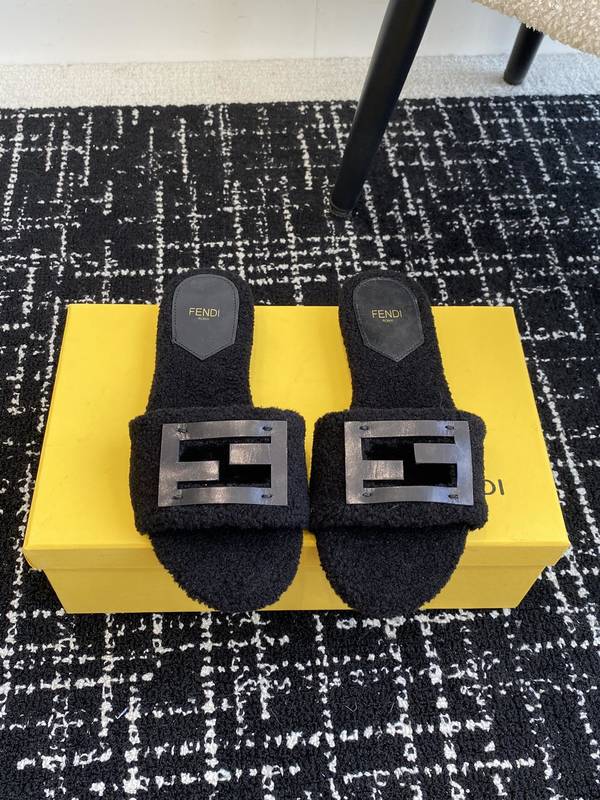 Fendi Shoes FDS00126