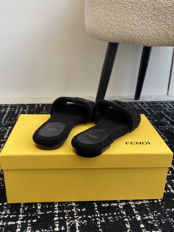 Fendi Shoes FDS00126