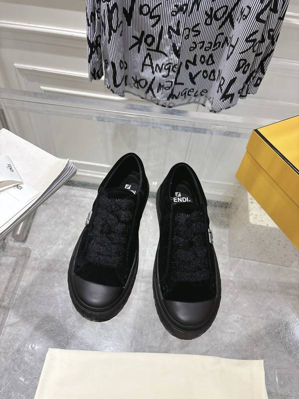 Fendi Shoes Couple FDS00135