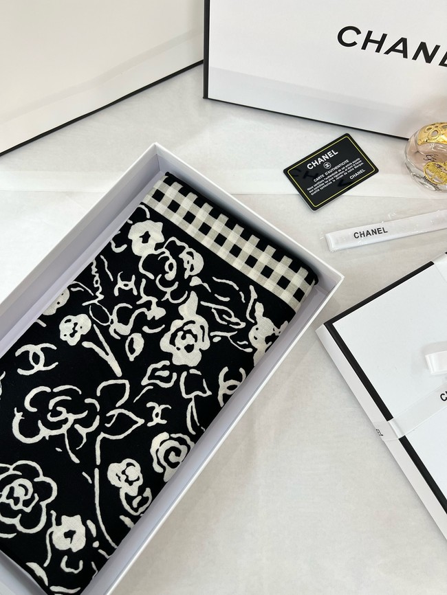 Chanel Shawl Cashmere and Silk 06392