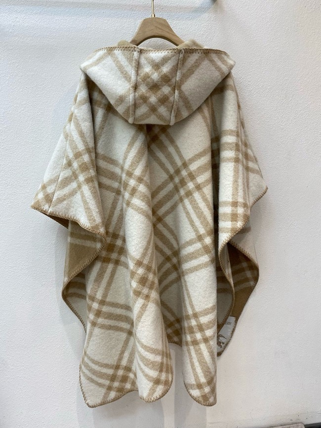 Burberry Cashmere cape 06398