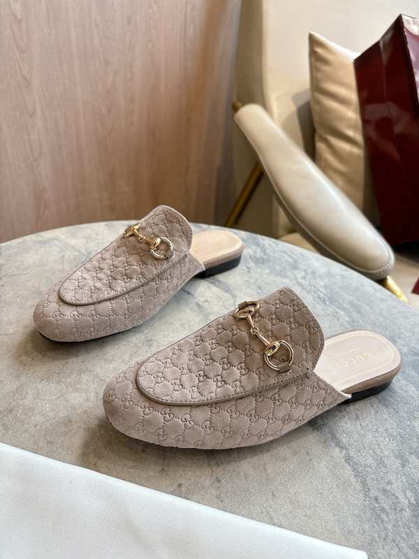 Gucci Shoes GUS00897 Heel 1.5CM