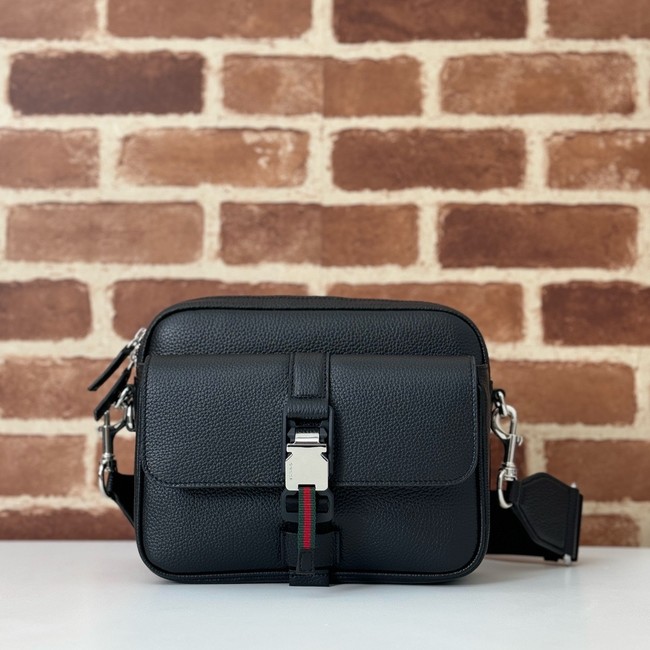 Gucci small Messenger Bag 816751 black
